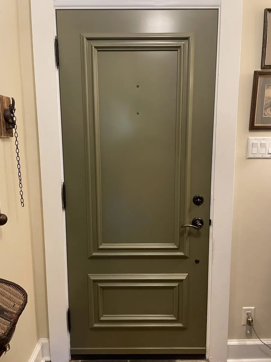 Plain solid front door before, Ottawa