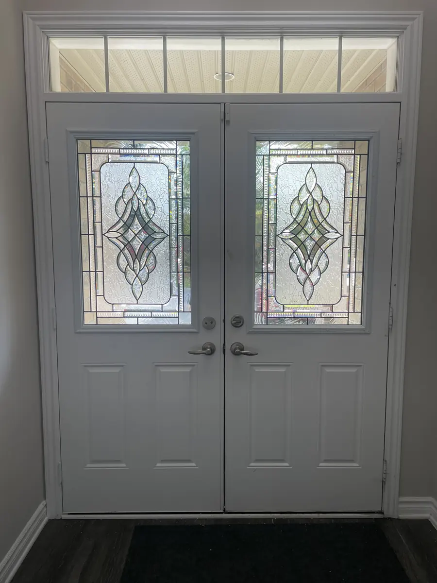 Double doors with decorative beveled glass after, Ottawa