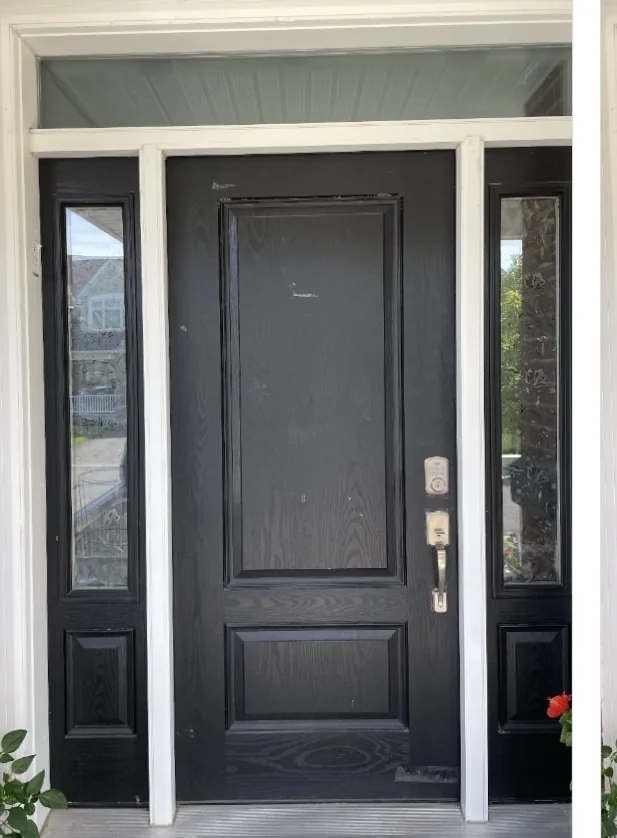 Front door before decorative glass, Ottawa